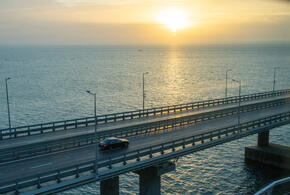 С 3 ноября электромобили не пустят на Крымский мост: что происходит и куда теперь ехать Почему власти края приняли такое решение?